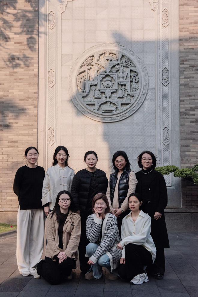 姐妹以香续脉 非遗技艺撬动乡村新引擎PG麻将胡了网站入口珠海三灶镇李氏(图2)